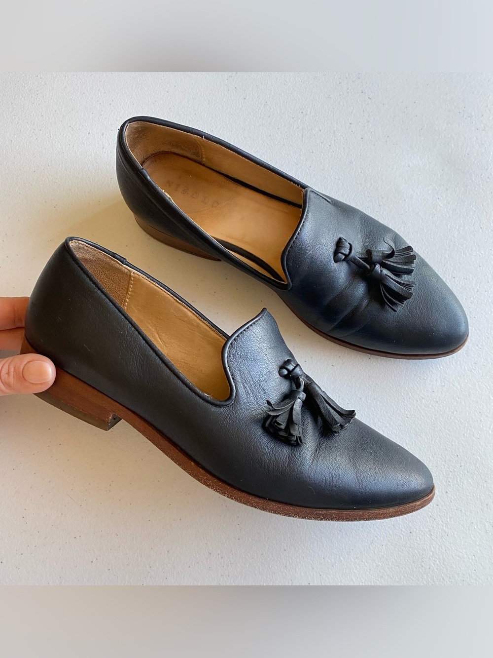 Nisolo Size 6.5 Black Fringe Tassle Slip-on Genuine Leather Pointed Loafer Flats